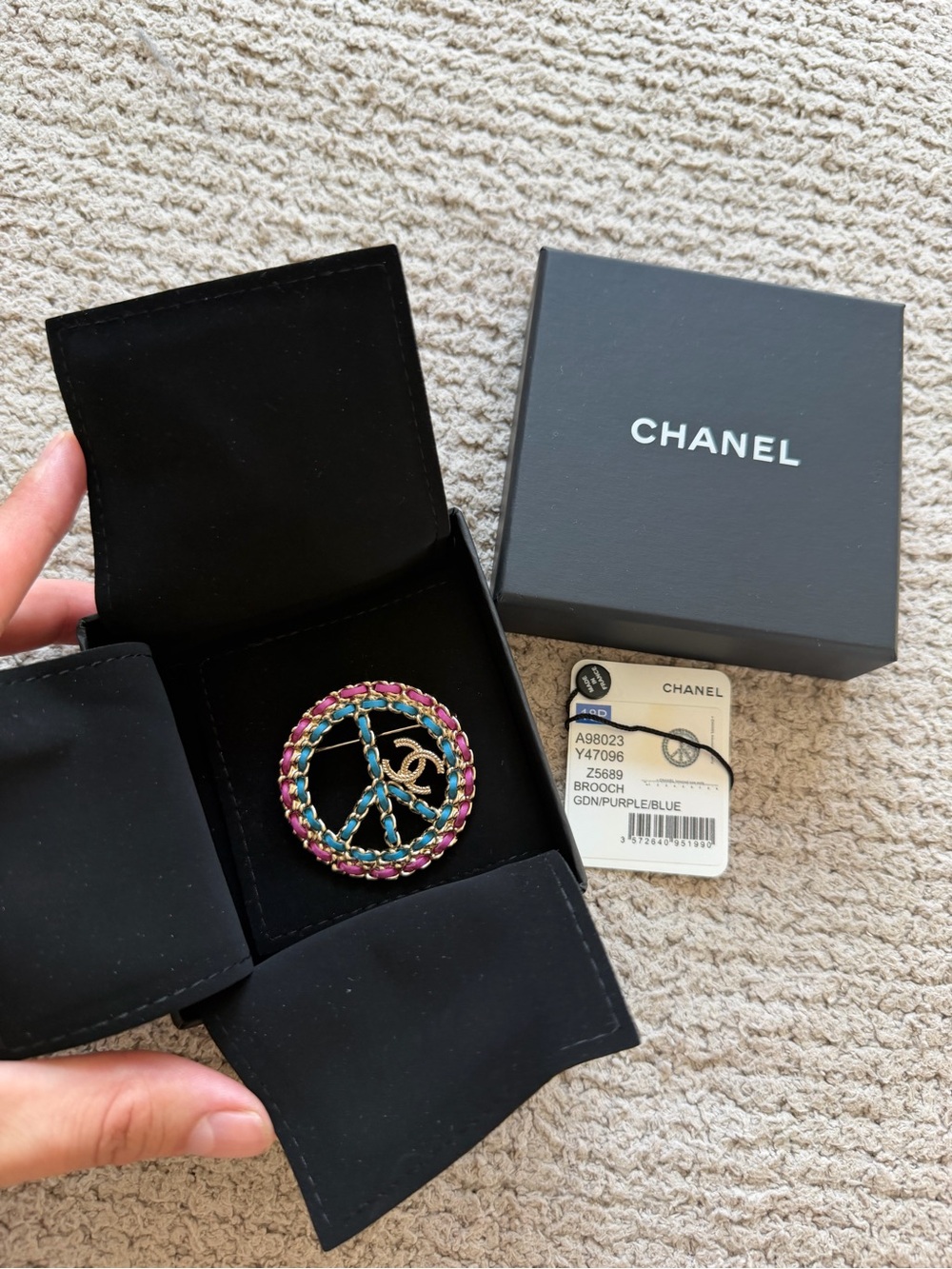 CHANEL Gold-Tone Multicolor Peace Sign Brooch - Pink, Purple, Blue